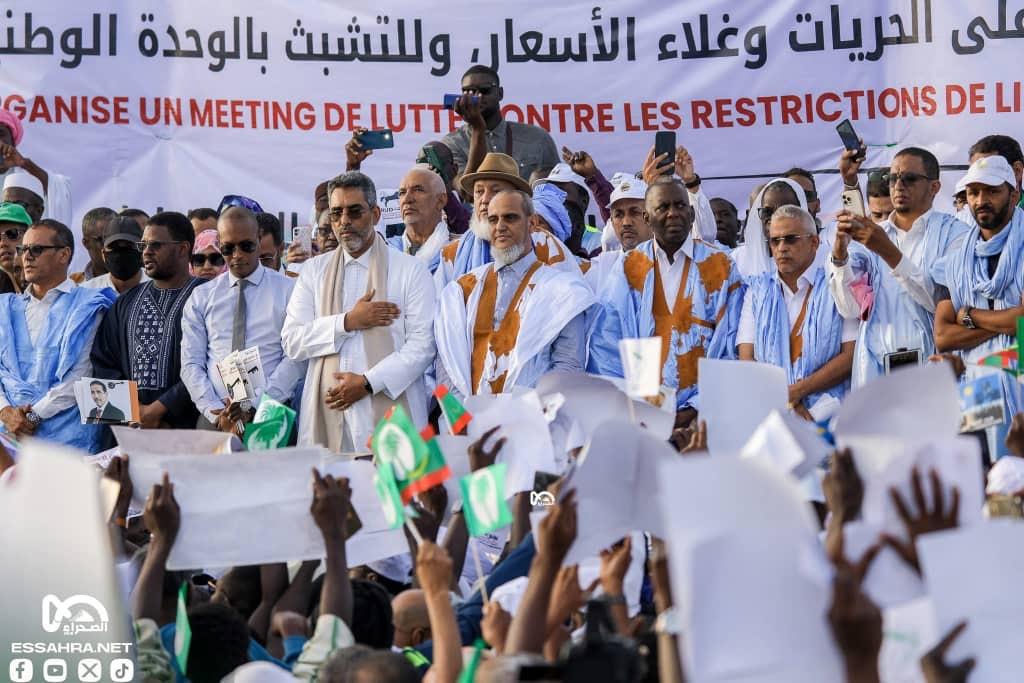 المعارضة تتهم السلطات بمنع أنشطة قبل مهرجانها