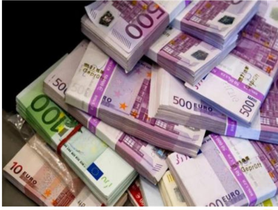 صحيفة فرنسية : توقيف موريتانيين بتهم غسل أموال مرتبطة بعائدات الاتجار بالمخدرات