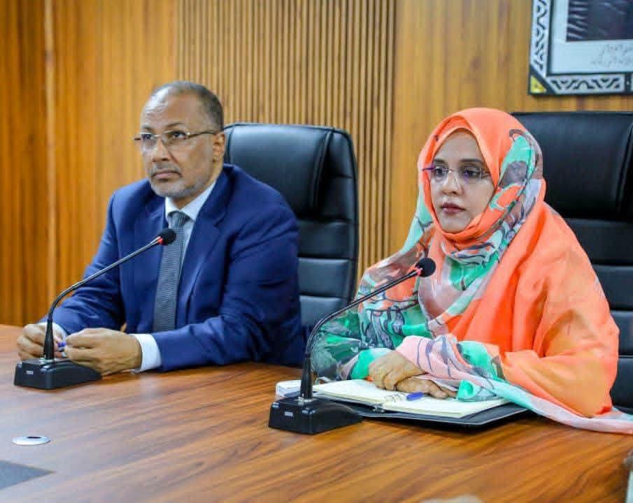 وزيرة التربية تطالب البنوك بتخفيض فوائد القروض الموجهة للمدرسين